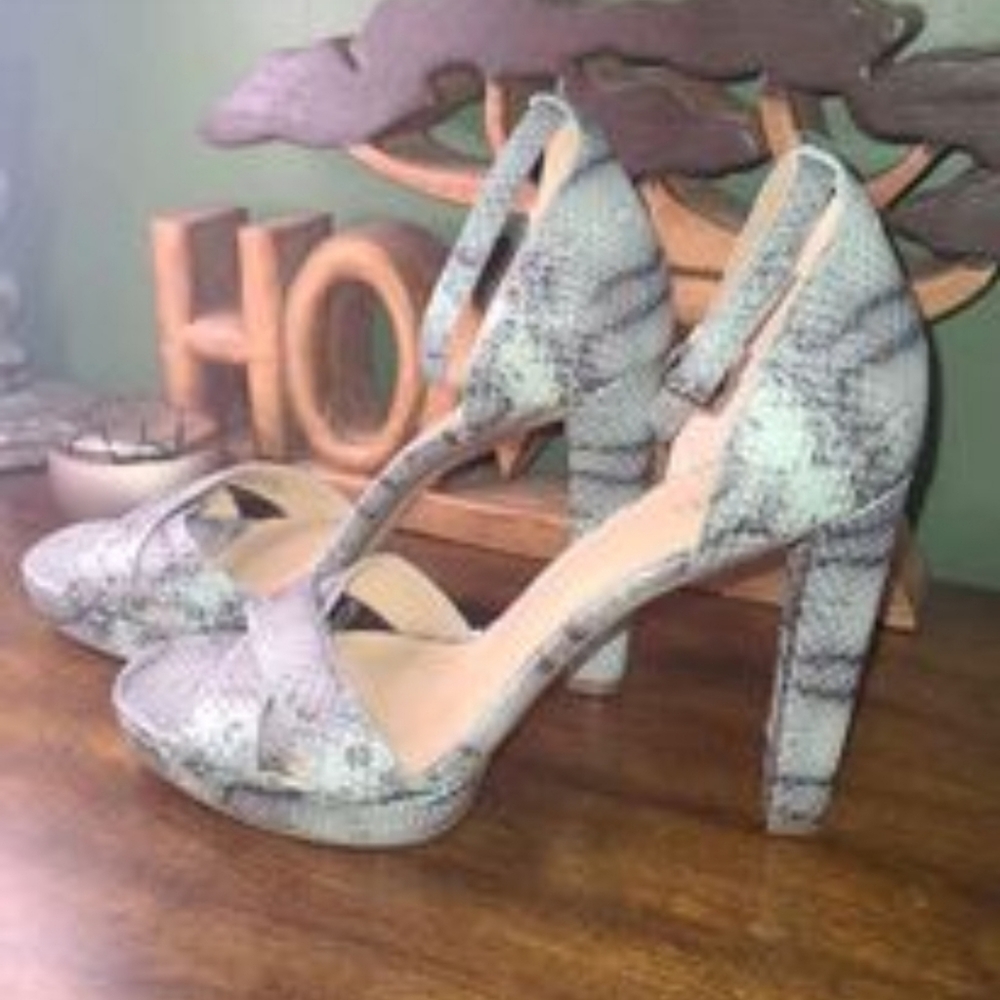 Michael Kors Divia Sandal Heels Size 9.5